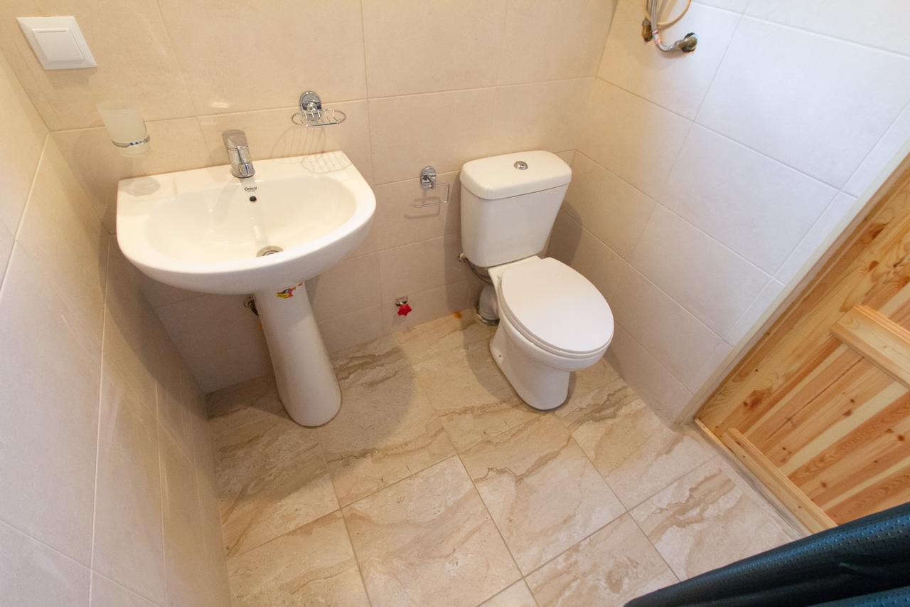Guesthouse Gio Kashveti エクステリア 写真