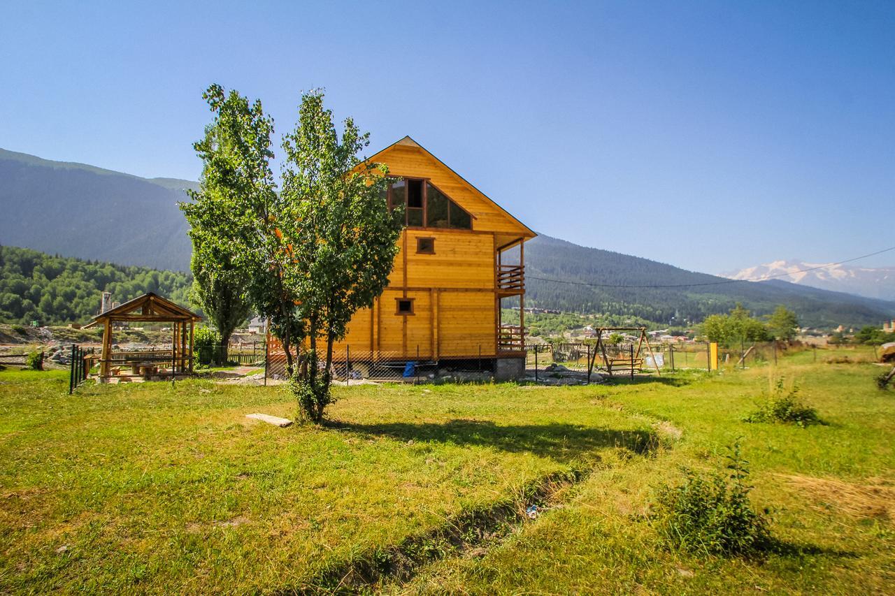 Guesthouse Gio Kashveti エクステリア 写真