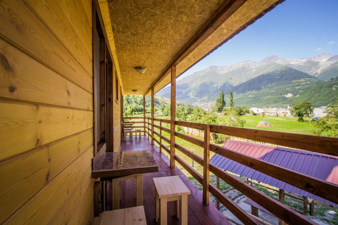 Guesthouse Gio Kashveti エクステリア 写真