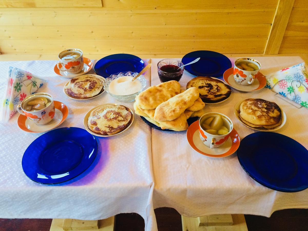 Guesthouse Gio Kashveti エクステリア 写真